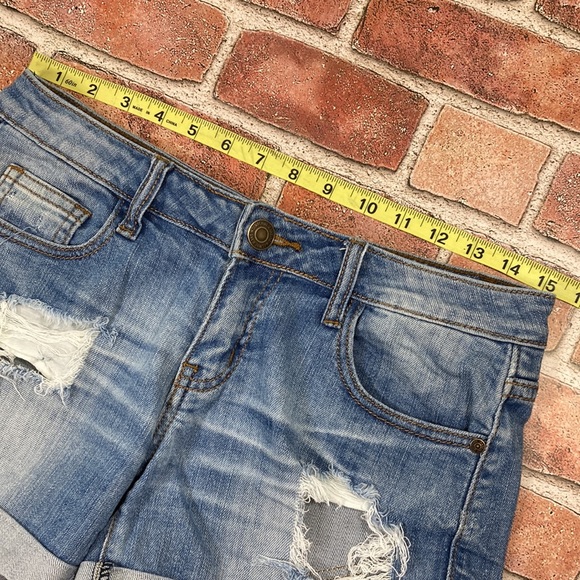 Machine Denim Shorts - Picture 6 of 11